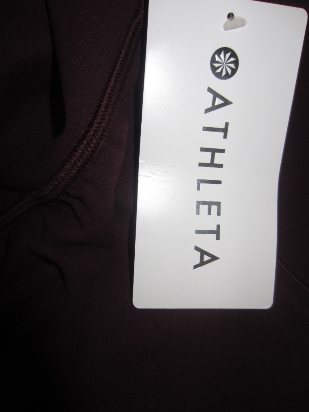 NWT Athleta Salutation Stash 16.5“ Skort in spiced cabernet - Size large - Picture 9 of 9